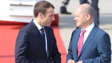 Emmanuel Macron, Olaf Scholz, 