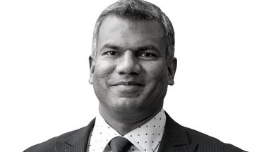 Foto 
  Aneel
 
  Salman (Ph.D)
