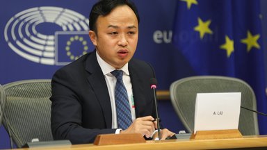BRUSSELS, Oct. 19, 2019 (Xinhua) -- Abraham Liu, Huawei's chief representative to the EU, attends the debate organized by the European Parliament in Brussels, Belgium