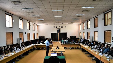Shehryar Hydri talking about Digital Economy with diplomats in training at Foreign Services Academy, Islamabad , Aug 2023