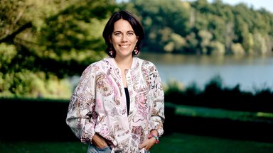 Foto 
  Ellen 
 
  Madeker
