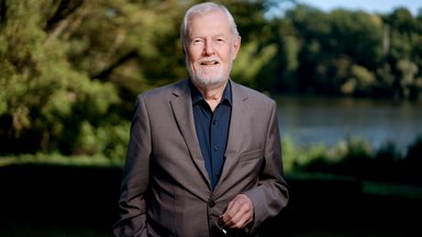 Foto 
  Hinrich 
 
  Enderlein
