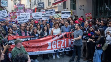 Die Türkische opposition demonstriert gegen Präsident Erdogan