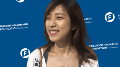 Foto 
  Judy
 
  Peng
