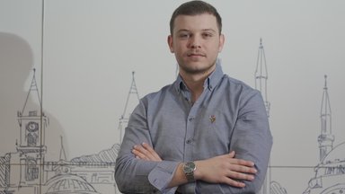 Foto 
  Kevin
 
  Awkar
