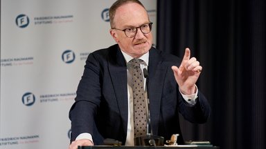 Lars P. Feld, Professor für Wirtschaftspolitik an der Universität Freiburg, Leiter des Walter Eucken Instituts