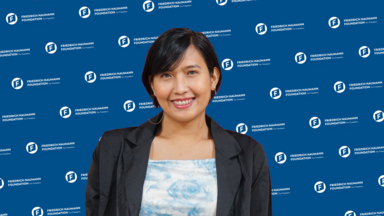 Foto 
  Pie
 
  Escobar
