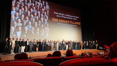 Am 25. Juli kommt der Film „Die Ermittlung“ nach dem gleichnamigen Theaterstück von Peter Weiss in die Kinos.