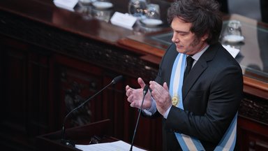 Javier Milei hat Mietpreisregulierungen in Argentinien aufgehoben. Seither sind die Preise für Neuvermietungen inflationsbereinigt gesunken. 