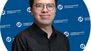 Foto 
  Yueh
 
  Chen
