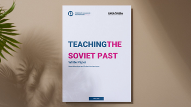 Teaching the Soviet Past Cover