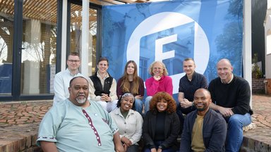 Die Julis treffen sich mit dem FNF-Regionalteam Afrika in Johannesburg. 