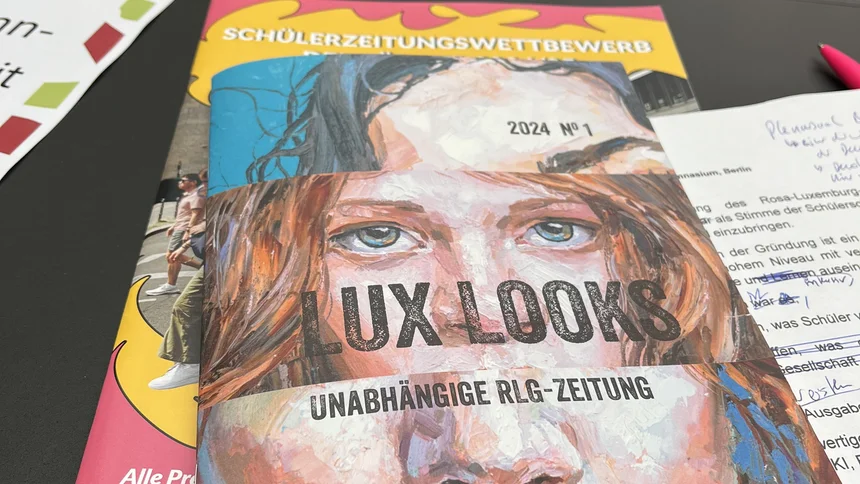 LUX LOOKS gewinnt den von der Friedrich-Naumann-Stiftung geförderten Sonderpreis für Partizipation und lebendige Demokratie.